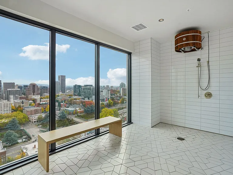 Byline Apartments — Photo 44