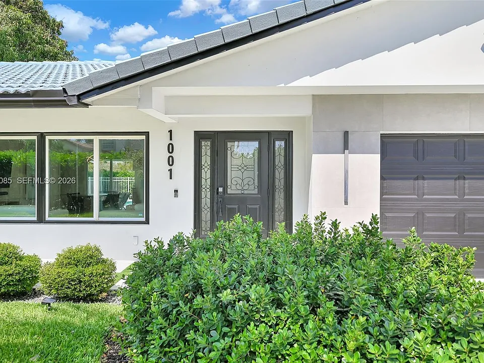 1001 NW 4th Ct