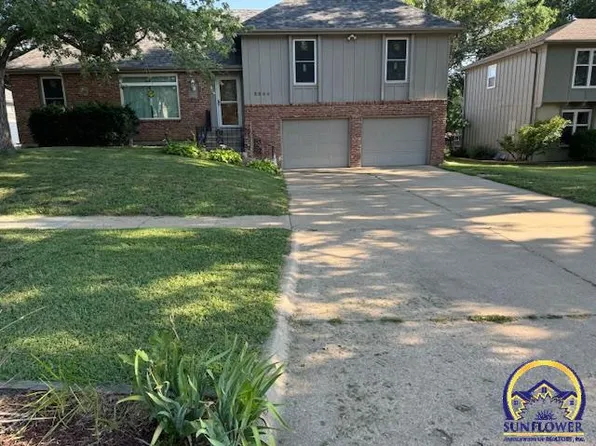 5844 SW 25th St, Topeka, KS 66614