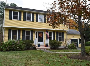 12 Tucker Ln, Marion, MA 02738