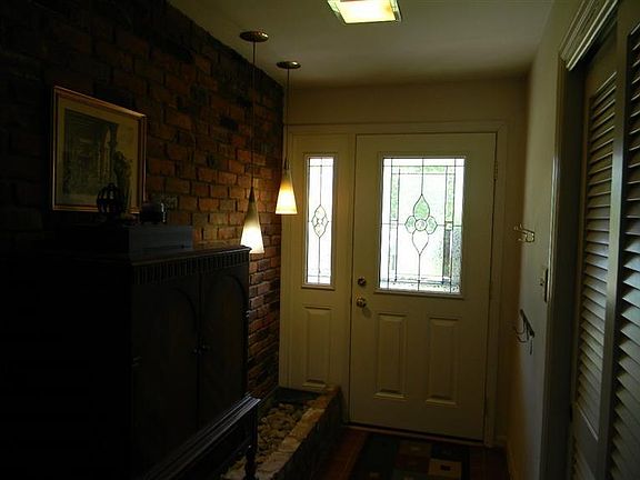 4th image of 9405 Rockport Dr