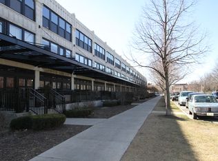 1111 W 14th Pl UNIT 330, Chicago, IL 60608