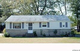 Home for Sale in Eastlake, Ohio $123,900