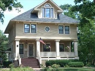 2nd image of 304 E Euclid Ave