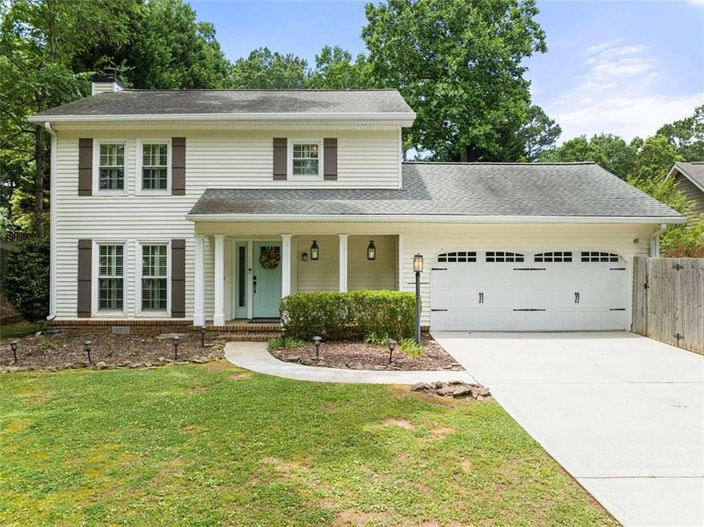 6006 Lanier Heights Cir, Buford, GA 30518 MLS 7232311 Zillow