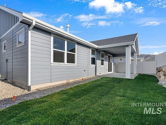 3rd image of 2723 Soulen Dr