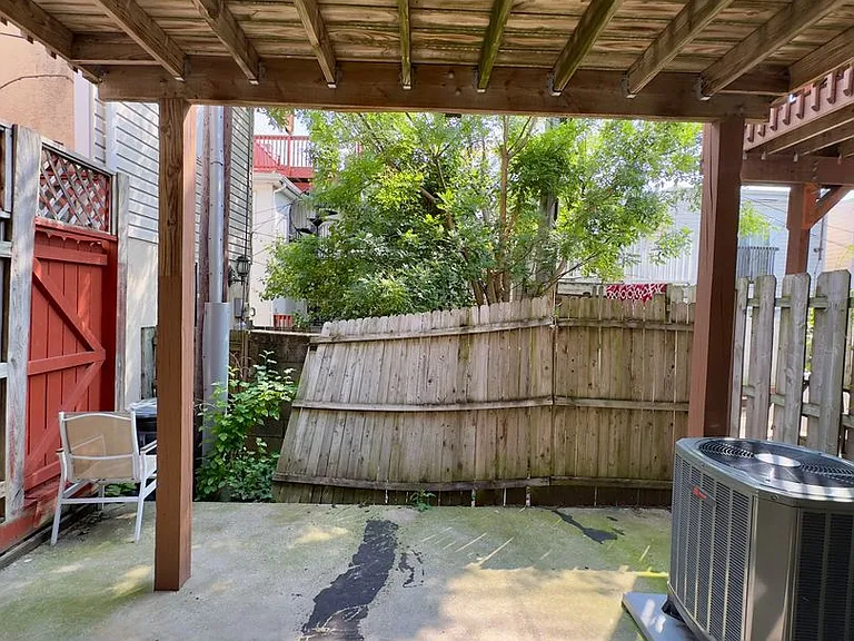 701 S Rose St — Photo 7