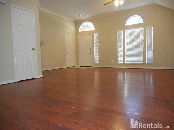 4th image of 6423 Garden Canyon Dr