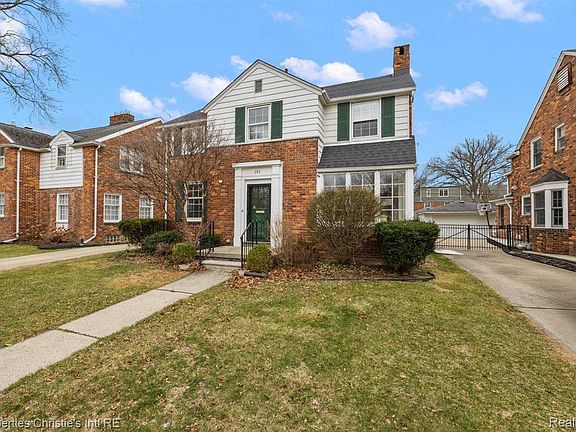 2nd image of 285 McMillan Rd