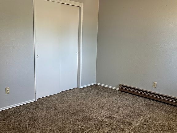 5th image of 604 Terry St #1