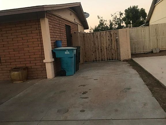 2nd image of 9024 W Heatherbrae Dr