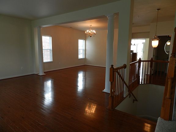 5th image of 2691 Sheffield Hill Way #159