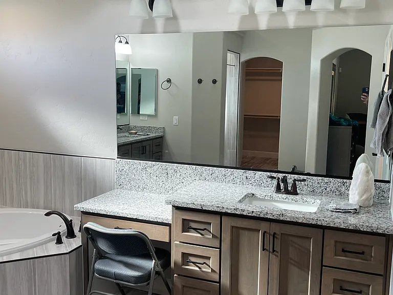 Aqua Dr — Photo 11