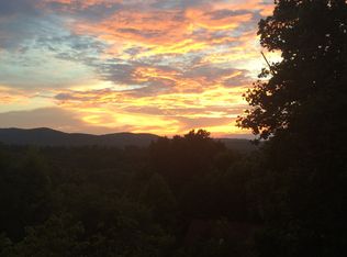 1658 Royal Oak Ct, Charlottesville, VA
