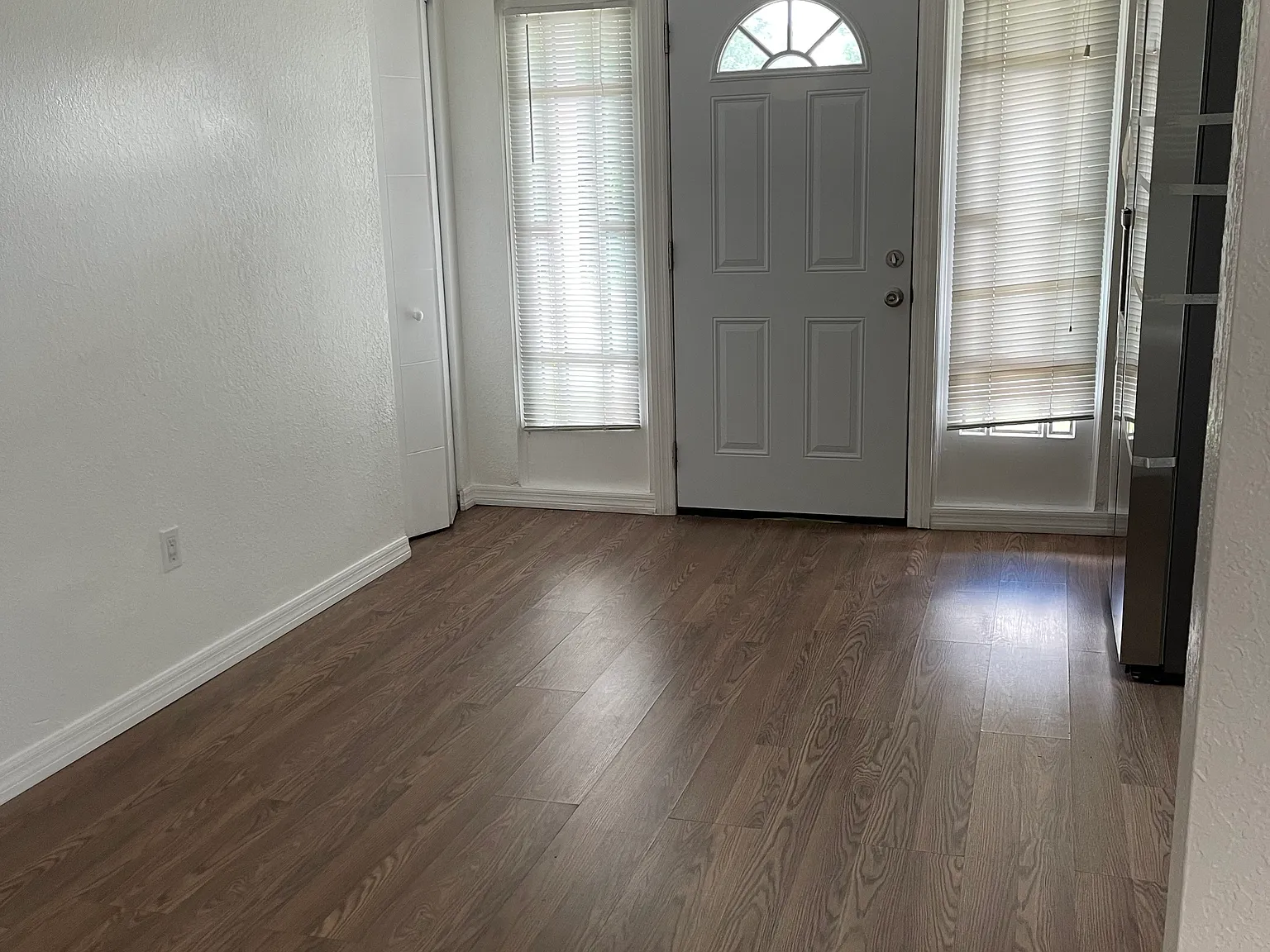 4 bed, 1590 sqft, $2,600 — Photo 3