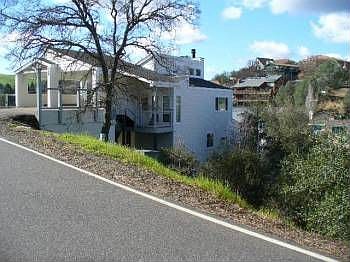 3rd image of 738 Bret Harte Dr