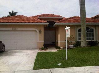 14500 SW 95th Ave, Miami, FL 33176