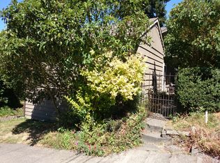 4614 SW Edmunds St, Seattle, WA 98116