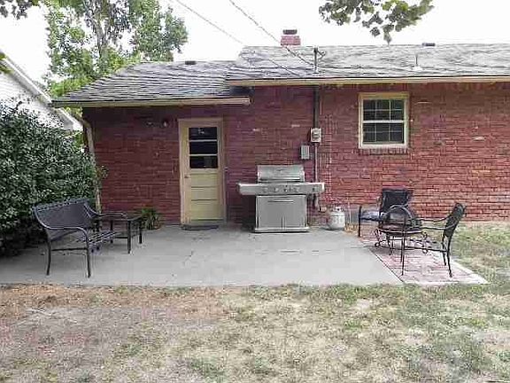 3rd image of 515 E 25th Ave