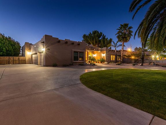 3rd image of 5532 E Crocus Dr