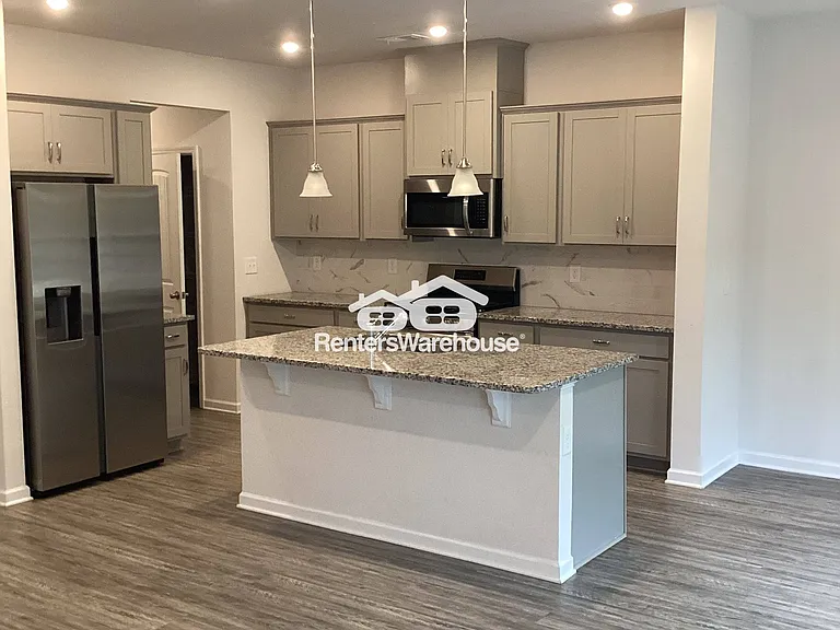 1132 Chastain Dr — Photo 7