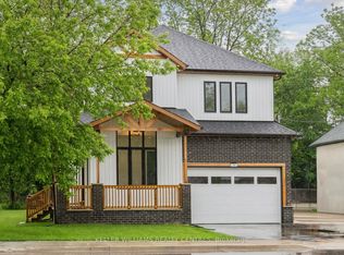 24 Market St, Georgina, ON L0E 1R0