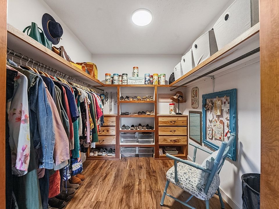 43rd image of this home