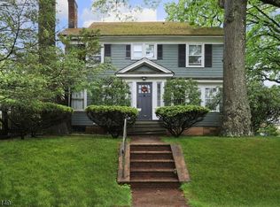 641 Embree Cres, Westfield, NJ 07090