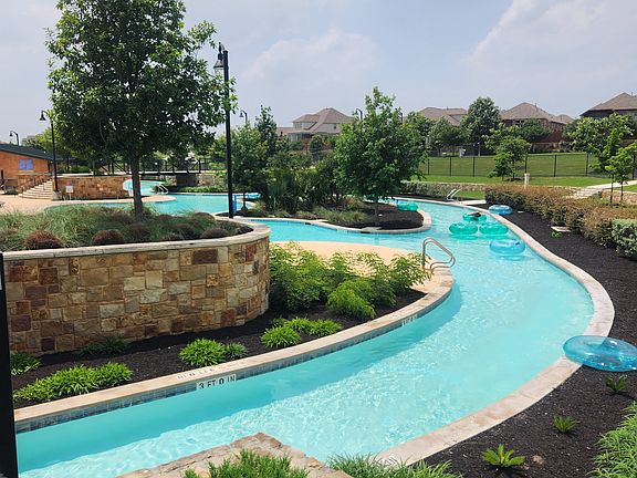 2nd image of 192 Cherry Vine Dr