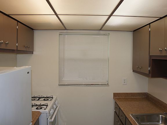 4th image of 4760 NW 24th Ct APT B213