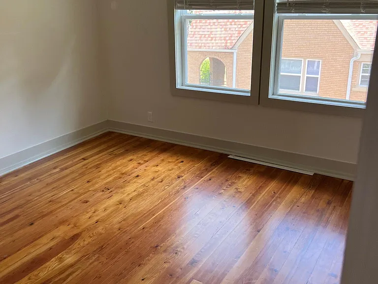 442 Elm Ave — Photo 10