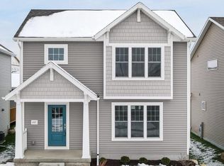 827 Seven Winds Trl, Verona, WI 53593