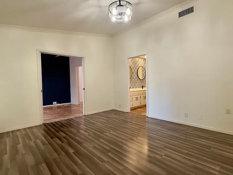 40064 Silktree Ct — Photo 13