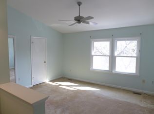 6926 10 Timbers Ln, Baltimore, MD 21209