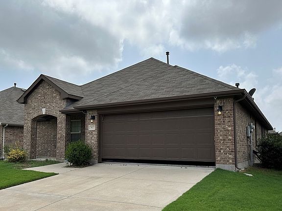 2nd image of 812 Bird Creek Dr