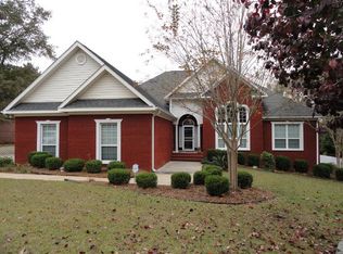 202 Stonegate Dr, Dothan, AL 36305