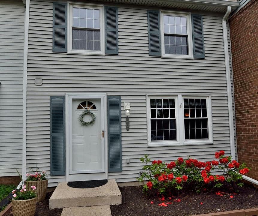 1st image of 2949 Paddock Wood Ct
