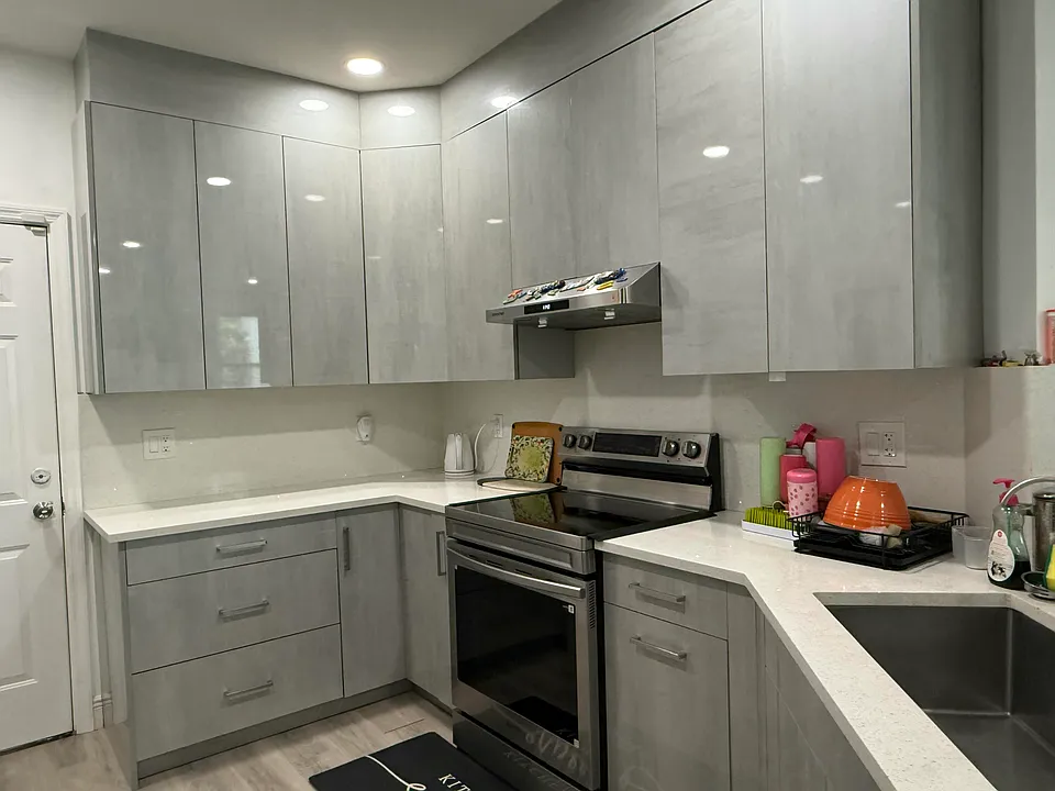 9114 Villa Palma Ln
