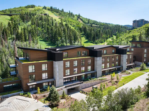 3267 W Deer Hollow Rd #2402, Park City, UT 84060