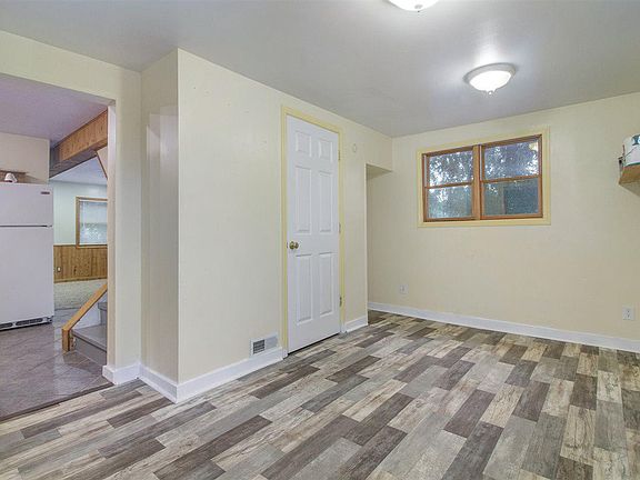 4th image of 2222 W Washington Ave
