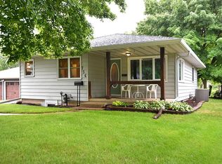 756 Mineral Sp Rd NE, Owatonna, MN 55060