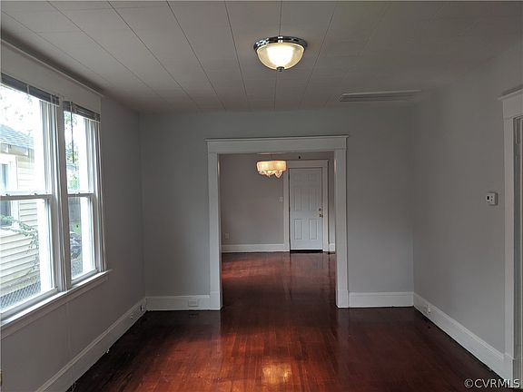 2nd image of 2303 Gordon Ave