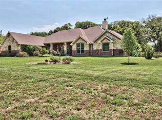 107 Sunny Oaks Ct, Weatherford, TX 76087