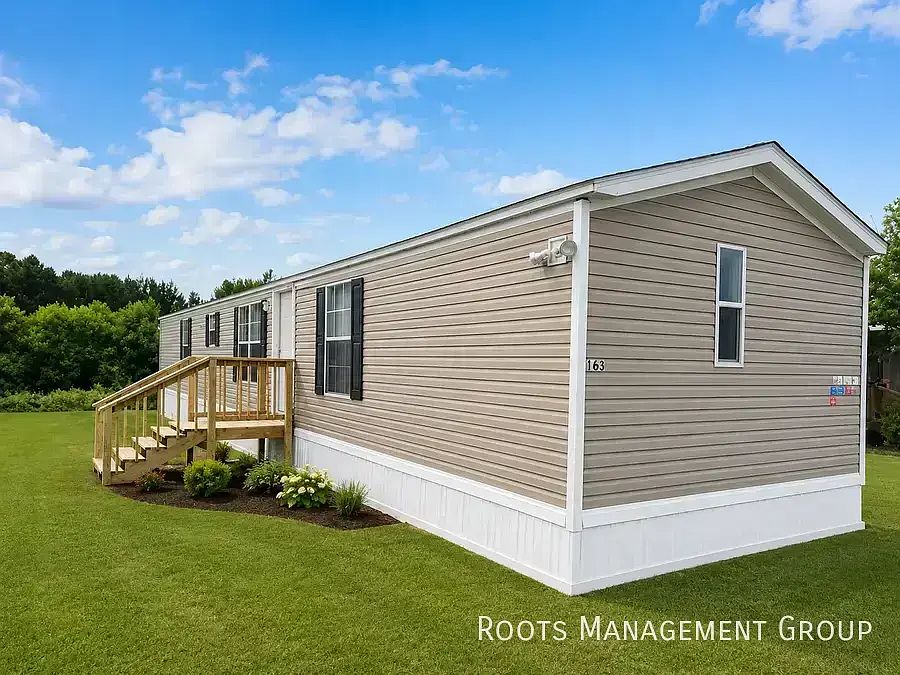 1st image of 387 Webster Rd #163