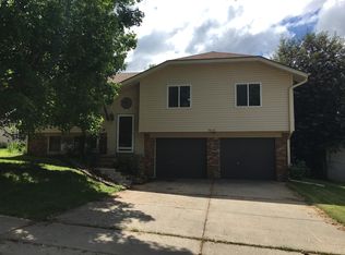 5818 S 135th Cir, Omaha, NE 68137