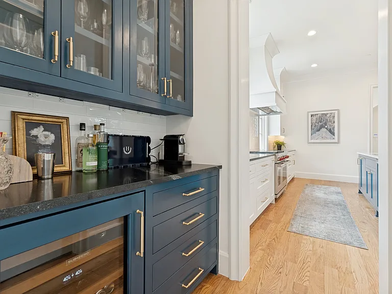4309 Stanford Ave — Photo 12