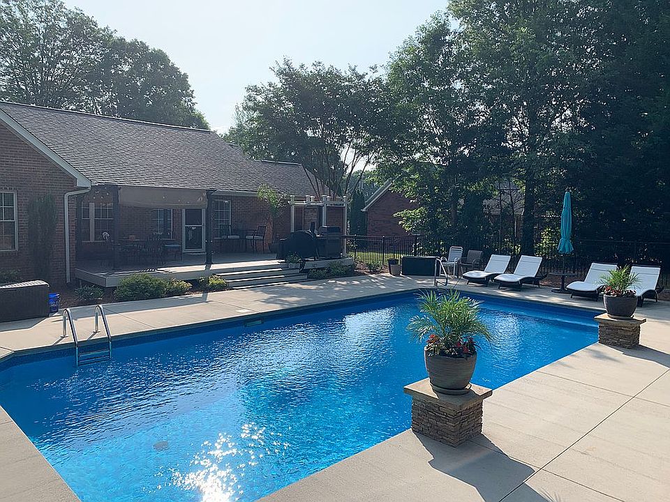2nd image of 4477 Ivy Run Ln