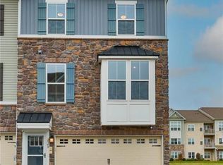 2348 Raya Way, Easton, PA 18045
