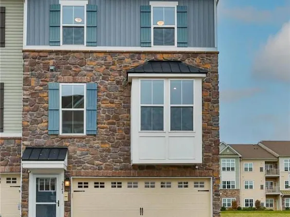 2348 Raya Way, Easton, PA 18045
