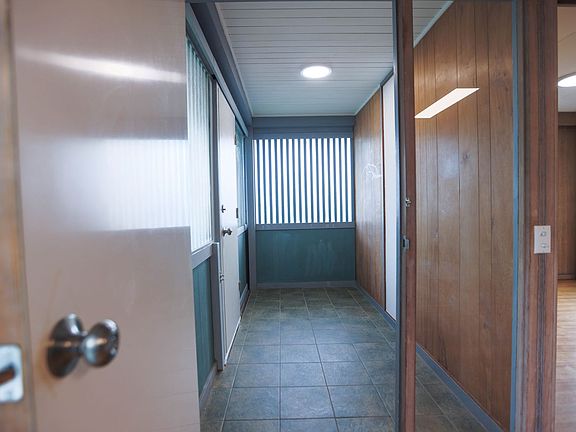 5th image of 3360 Pakanu St